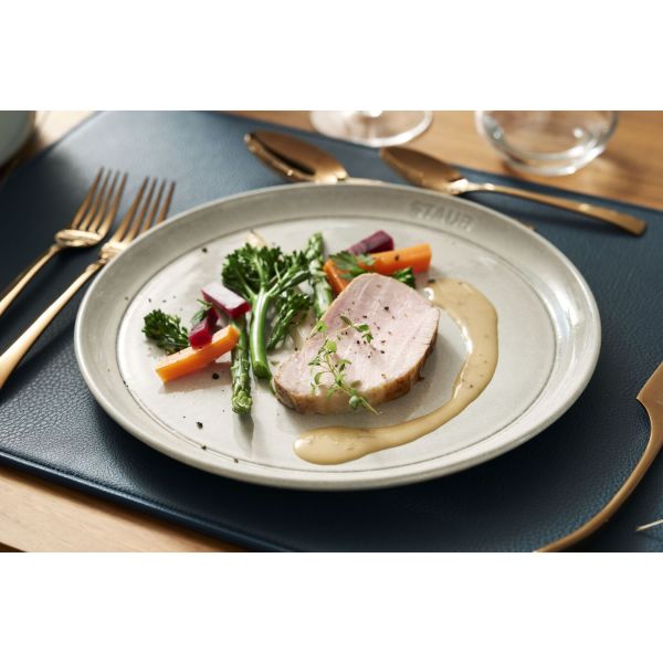 Staub Dining Line Teller flach, 22 cm Weisser Trüffel Keramik Kratzfest Emaillebeschichtung