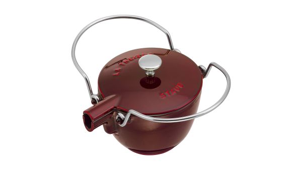 Staub Teekessel Teekanne Gusseisen rund  Grenadine-Rot 21cm fasst 1,15L