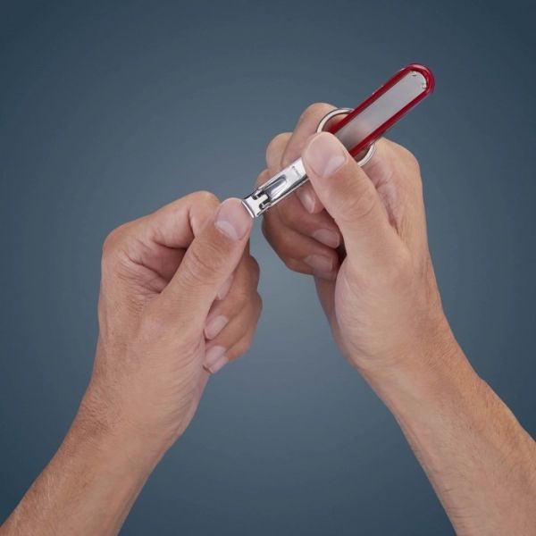 ZWILLING® Classic Inox Multi-Tool, rostfrei, rot 57 x 17 x 10 mm