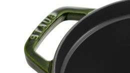 Staub La Cocotte Cocotte, 31 cm Basilikum-Grün oval Gusseisen Basilikum-Grün